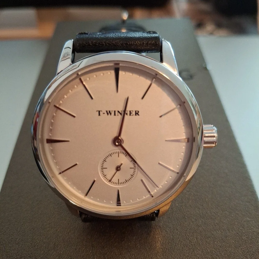 Forsining T-Winner Mens Watch. Silvertone,Mechanical Hand Wind,Black Band.